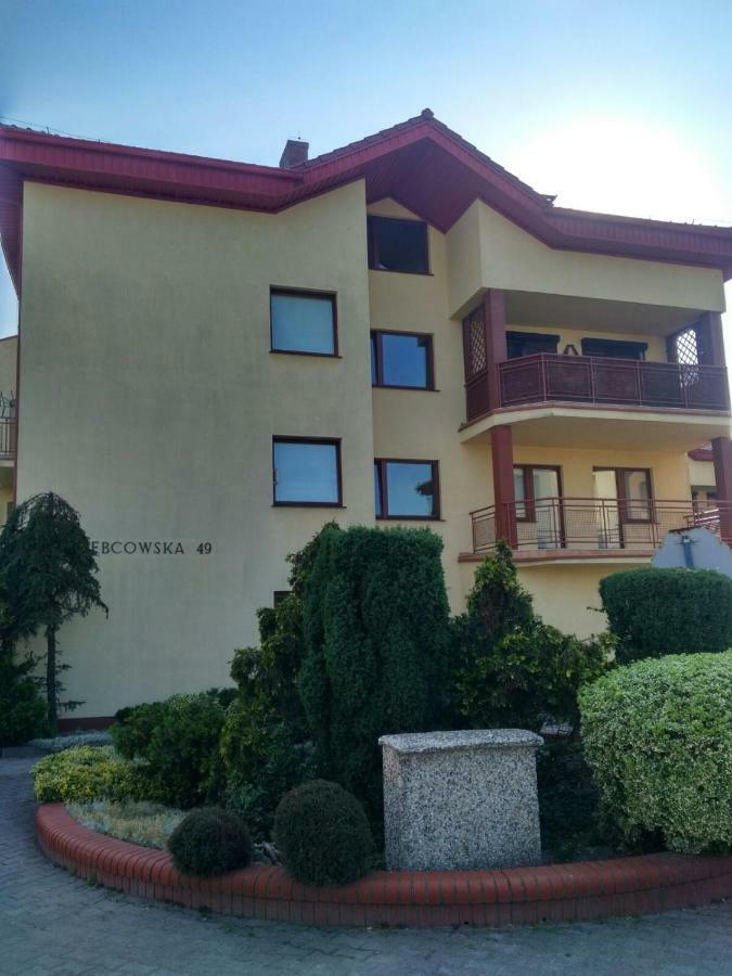 Apartament Zebcowska 오스토프 빌코폴스키 외부 사진